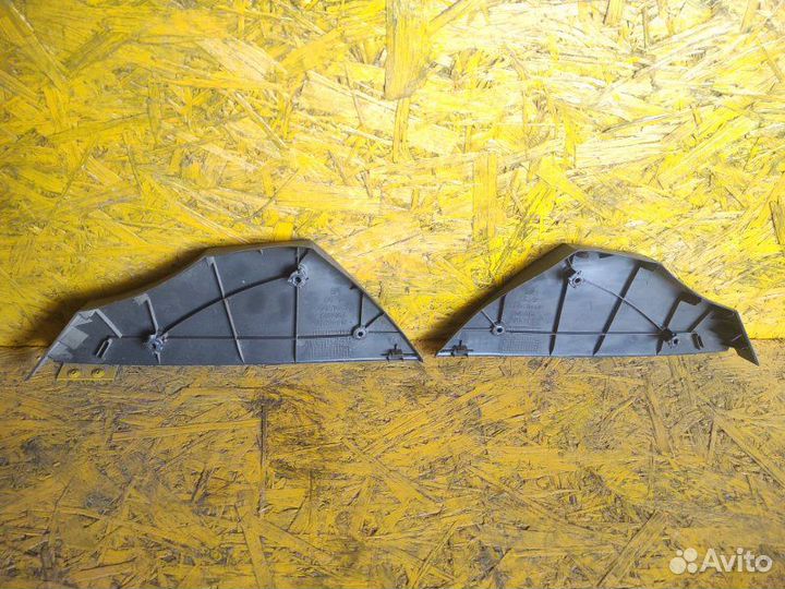 Накладка в торпедо Iveco Daily 35S11 2.8 2002