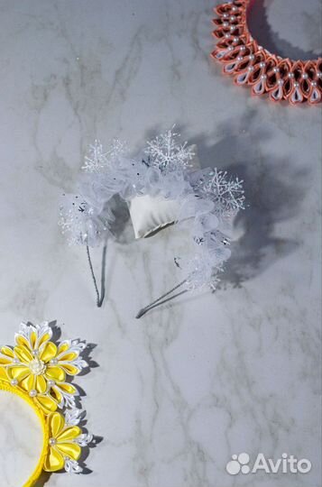 Ободок снежинка