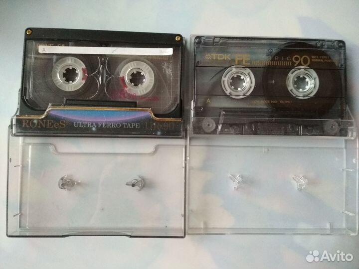 Магнитофонные кассеты чистые и с музыкой