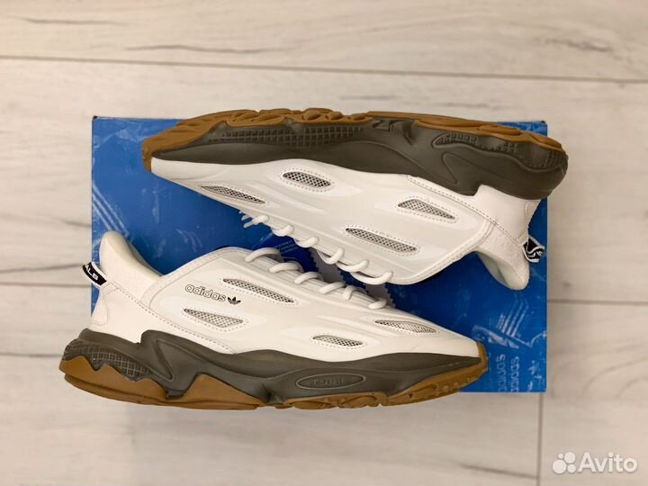Кроссовки Adidas ozweego celox