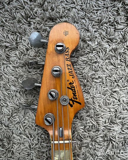Бас гитара fender jazz bass 1975 год