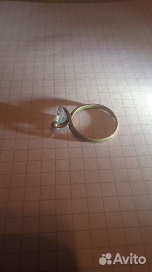 Перстень старинный с камнем П61
