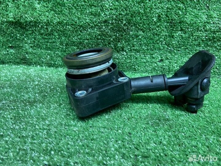 Выжимной подшипник Ford Focus 2