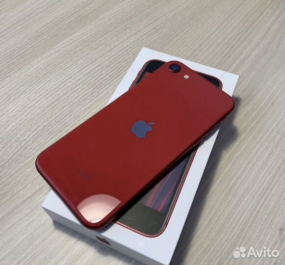 iPhone SE (2020), 64 ГБ