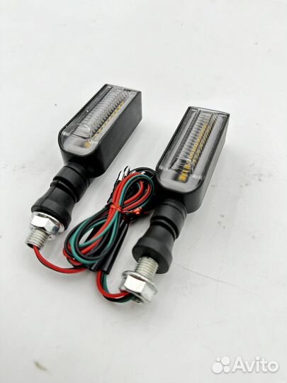 Поворотники на мотоцикл, скутер разные