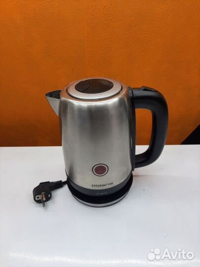 Чайник электрический polaris