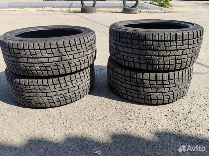 Yokohama Ice Guard IG30 225/45 R19 и 245/40 R19 94Q