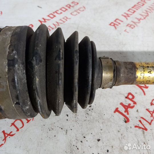 Привод задний левый Ford Escape L3 2.3 2010