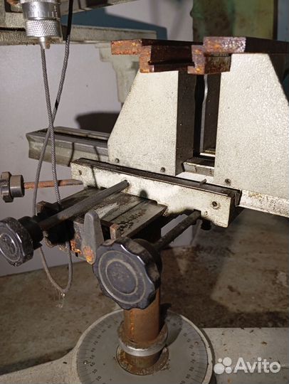 Гравировальный капировальнй станок