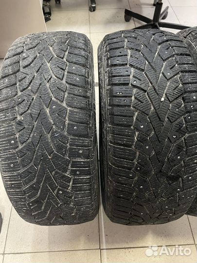 Gislaved NordFrost 100 225/55 R17