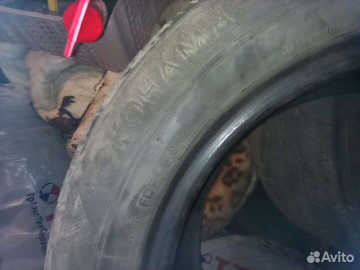 Yokohama 125T 215/60 R16