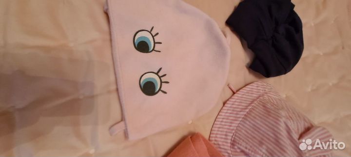 Шапочки и комплекты для девочки 48-50 и 50-52