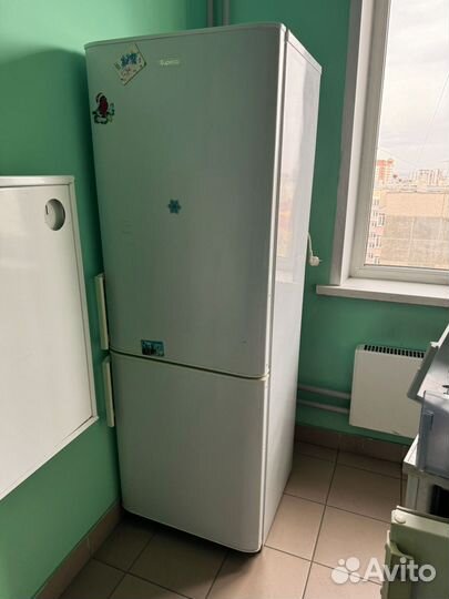 Холодильник бирюса