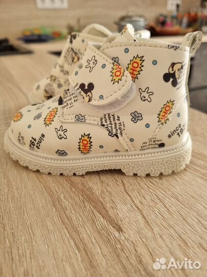 Ботинки для девочки на весну