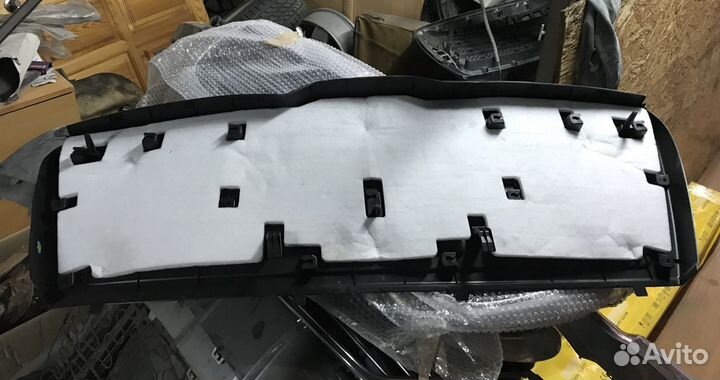 Обшивка багажника GLK 204