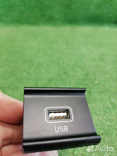 USB Kia Stinger CK G4KL 2022