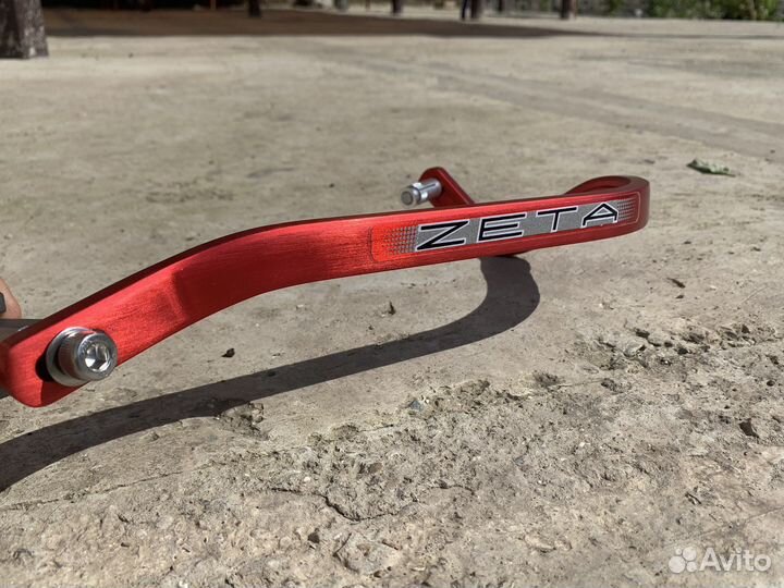 Защита рук Zeta