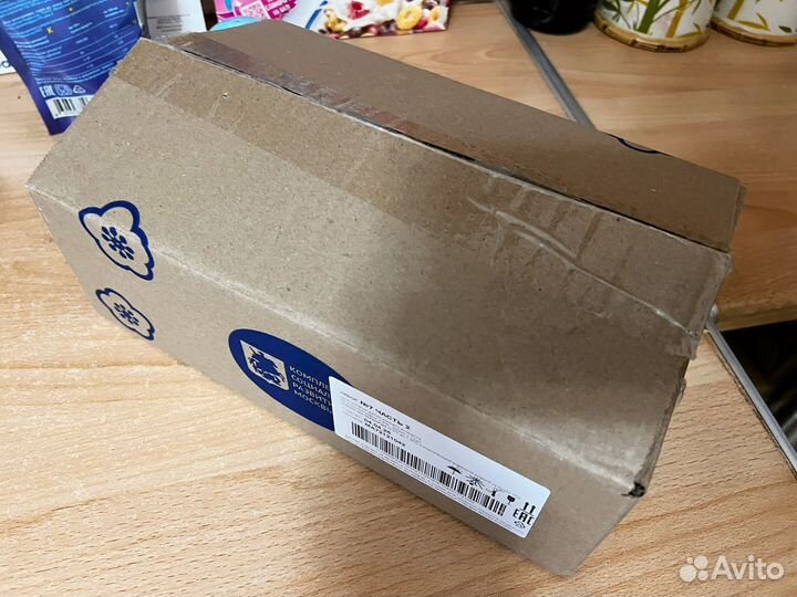 Коробка с питанием