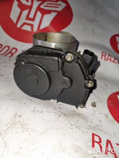 Дроссельная заслонка Audi A6 C5 2.4