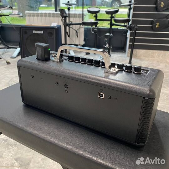 Комбоусилитель Boss Katana Air