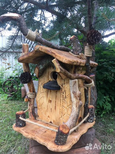 Скворечники и кормушки