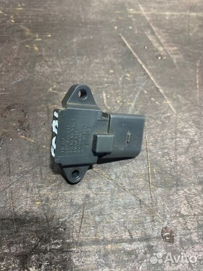 Датчик абсолютного давления Skoda Fabia 6Y2 AME