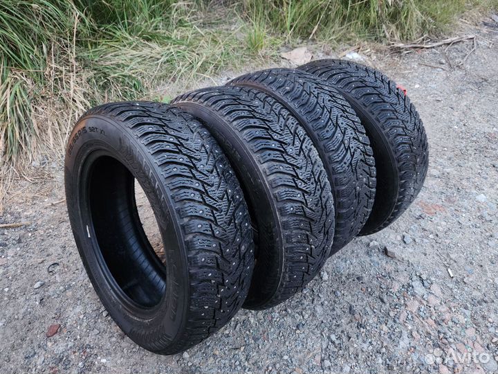 Nokian Tyres Hakkapeliitta 8 185/65 R15 92T