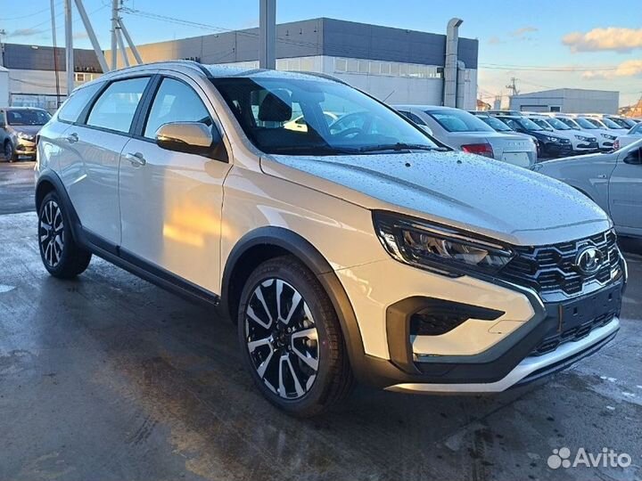 LADA Vesta Cross 1.8 CVT, 2024