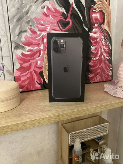 Коробка от iPhone 11 pro