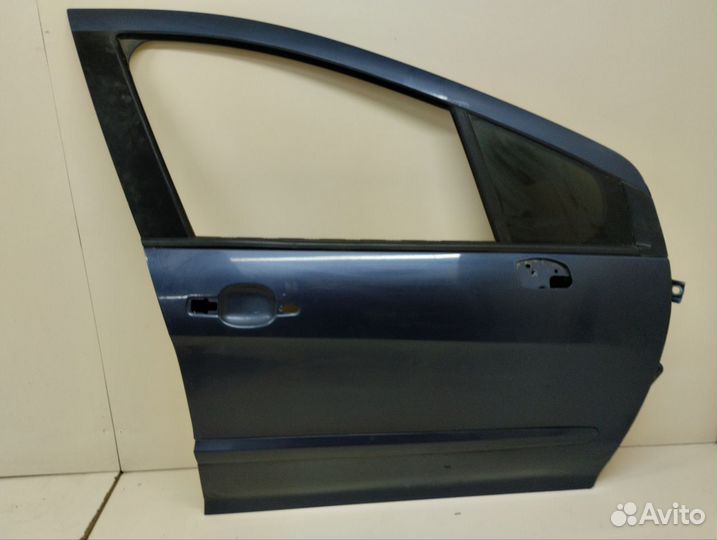 Б/У Б/У Дверь передняя правая 9004CC