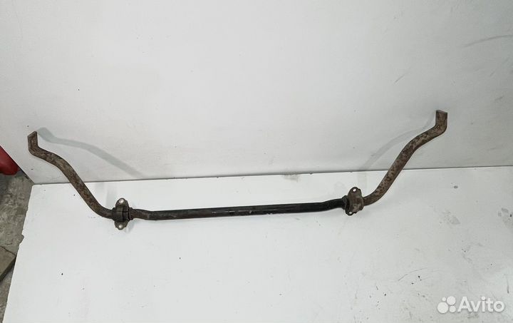Стабилизатор передний Audi A8 d2