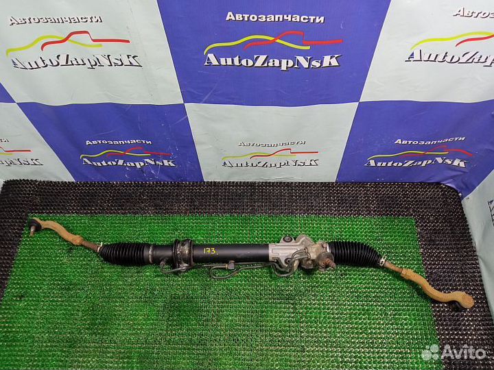 Крышка подлокотника Toyota Fortuner