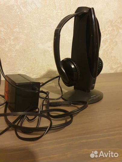Наушники Sony