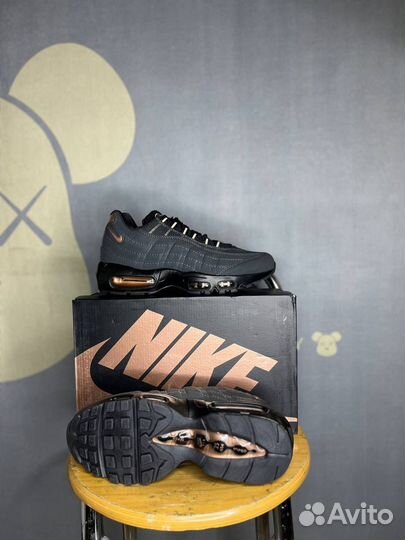 Кроссовки Nike air max 95 syna world