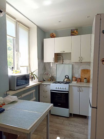 1-к. квартира, 32 м², 4/4 эт.