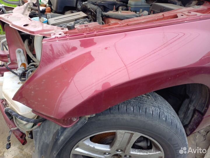 Suzuki grand vitara крыло переднее левое 2008г