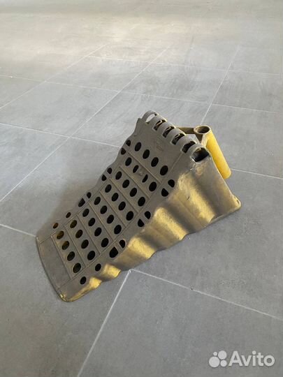 Башмак противооткатный грузовой