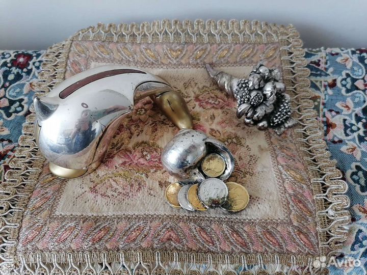 Фигурки, аксессуары