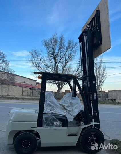 Вилочный погрузчик TFN CPCD35, 2023