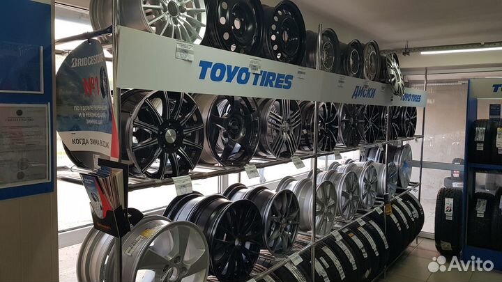 Toyo Observe Garit GIZ 225/45 R18 91Q