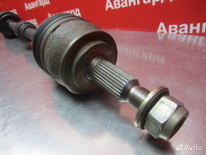 Привод передний правый Mitsubishi Grandis DBA-NA4W