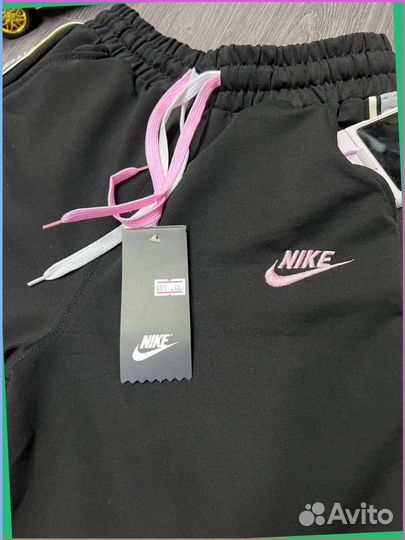 Шорты Nike