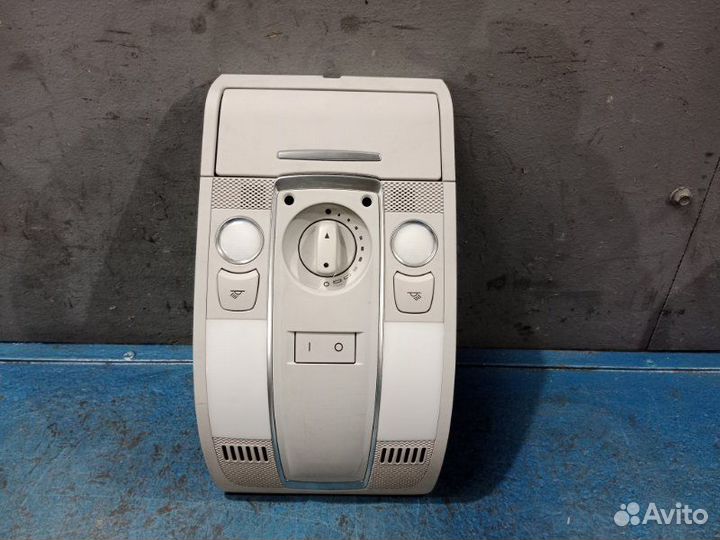 Плафон салона Audi A6 C6