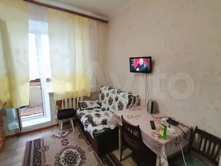 2-к. квартира, 54 м², 2/5 эт.