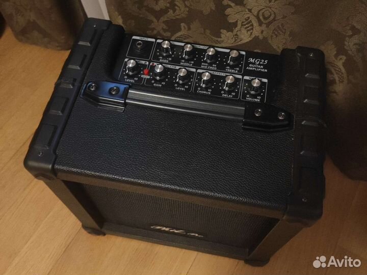 Комбоусилитель Philpro MG - 25