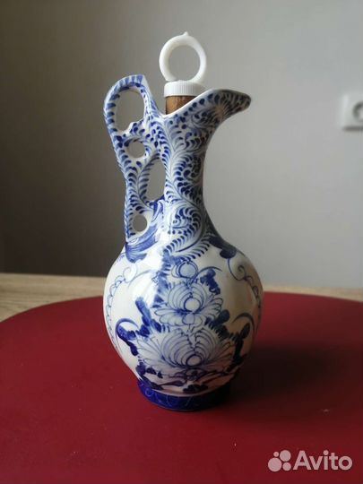 Кувшин гжель