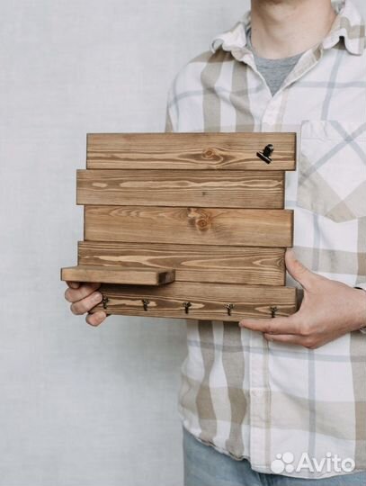 Ключница настенная из дерева