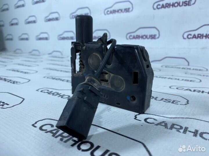 Замок капота Audi A6 C7 4G