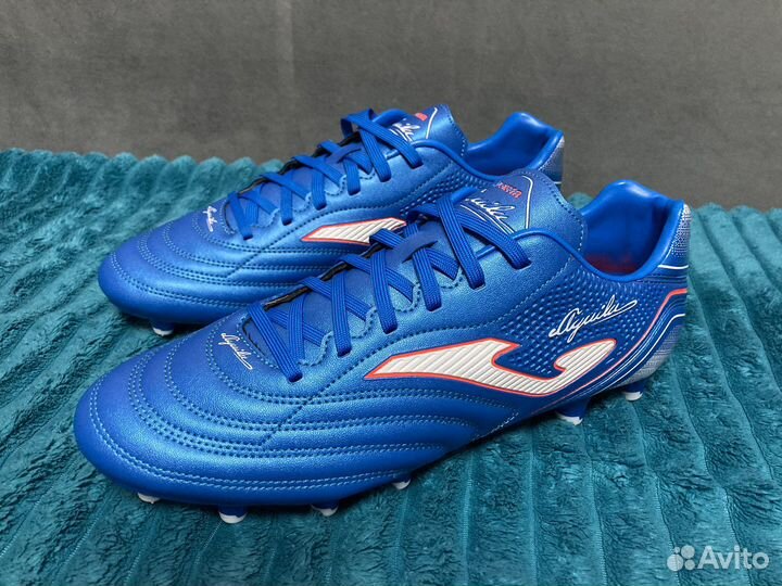 Бутся Joma Aguila