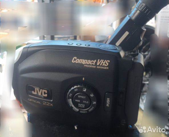 Видеокамера JVC GR- AX21